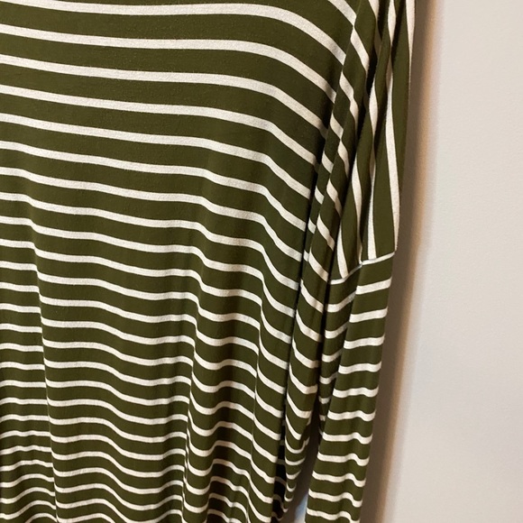 Piko 1988 Green and white striped tunic top - Picture 3 of 7
